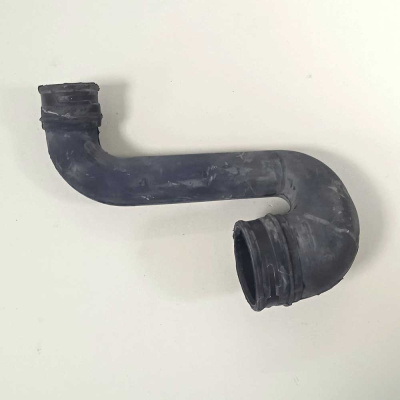 Патрубок ПММ C00057710 Ariston Hotpoint